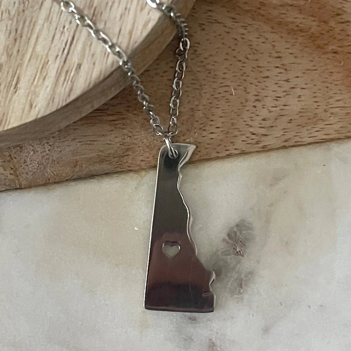 Delaware State Necklace